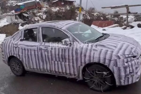 Maruti Suzuki Dzire 2024 Spied With Sunroof - 1